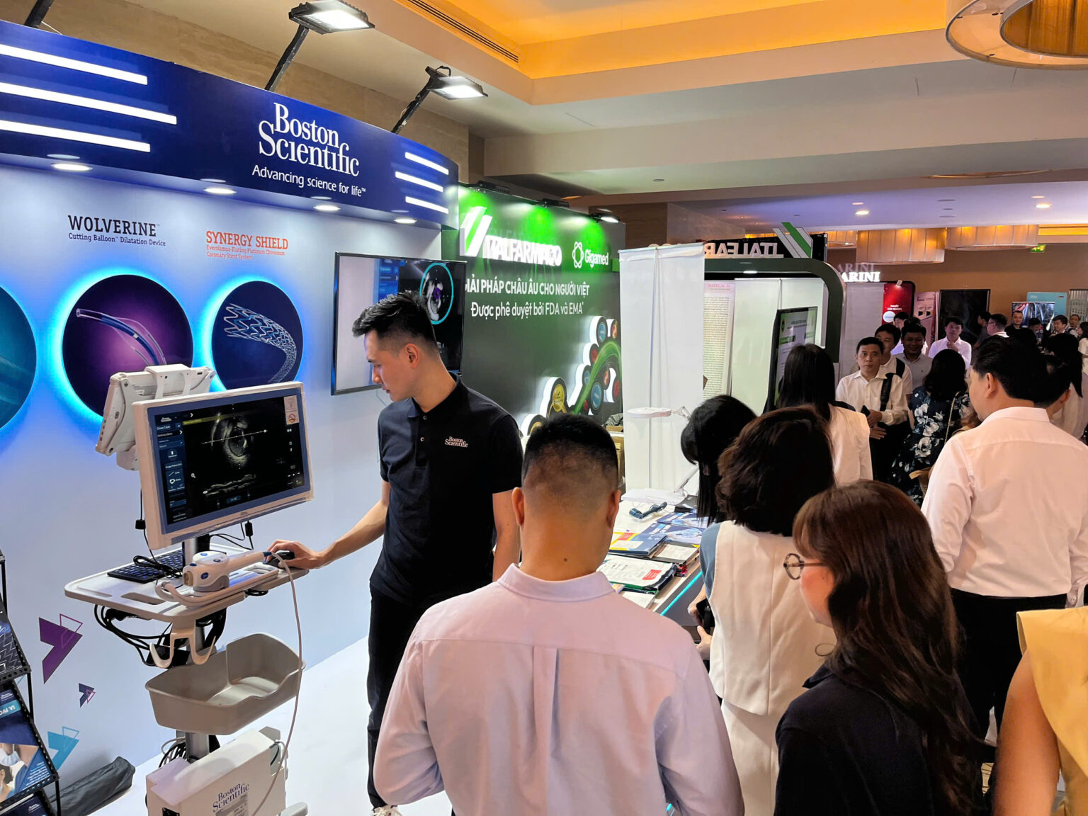Booth Boston tại hội nghị HSIC Nha Trang – IconP